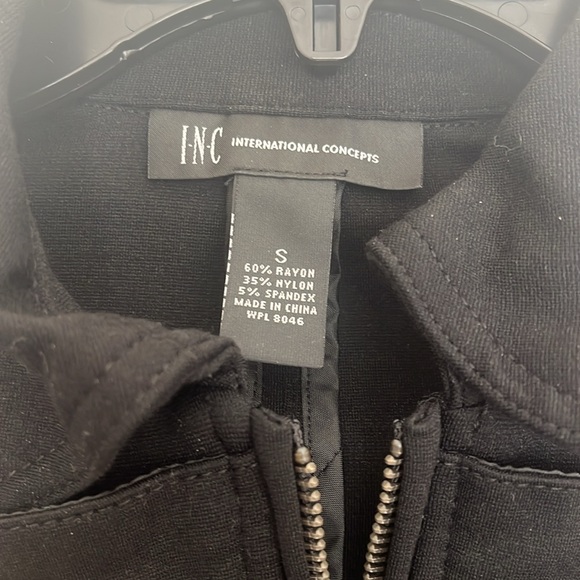 Black collar jacket - Picture 3 of 3